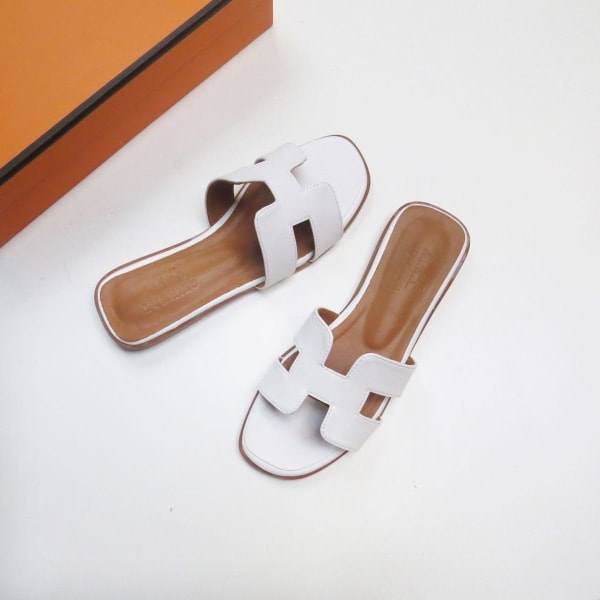 H Svart Brun Hvit Beige Gull Damesandaler Flate Komfortable Dame Slides Sandaler Mote Flate Sandaler for Kvinner Sommer hvit 37 white 37