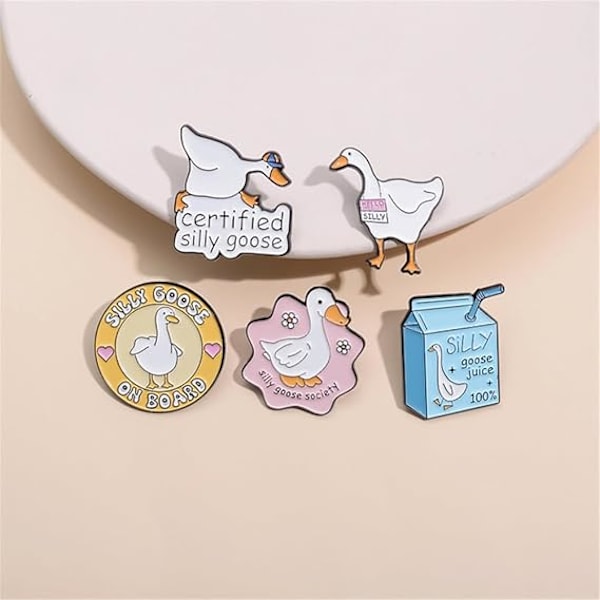 6 st Söt Gåspins med Bokstäver, Roliga Ord, Djur Emalj Pins Set, Anka Juice Box Broscher, Märken, Kläder, Ryggsäck Dekoration