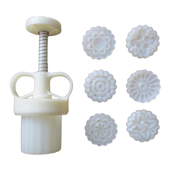 Månkakform i plast 35g Blomstämpel Kakform Handpress