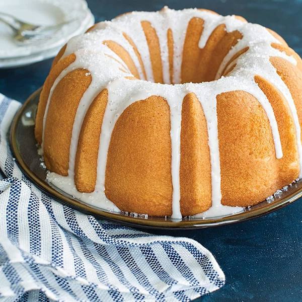 Pakke Bundt Kageform Nonstick - 25 cm Fluted Tube Kageforme til bagning, 12 kopper Kraftig Kulstofstål Tubeform Bageform. (Grå) grey