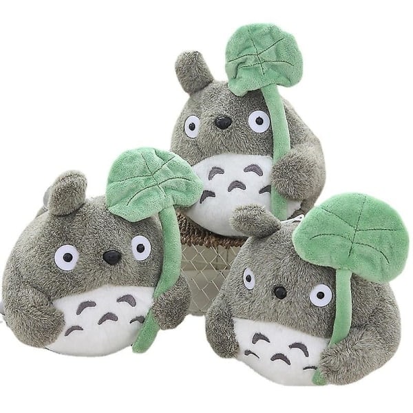 Totoro Pehmolelu - Pehmeä Täytetty Eläin Lootuksenlehdellä (22cm)
