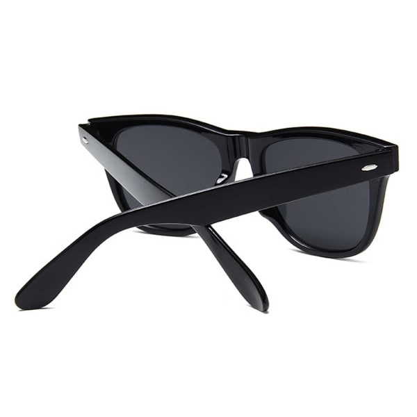 Svarta Wayfarer Solglasögon Rosa Spegelglas Svart
