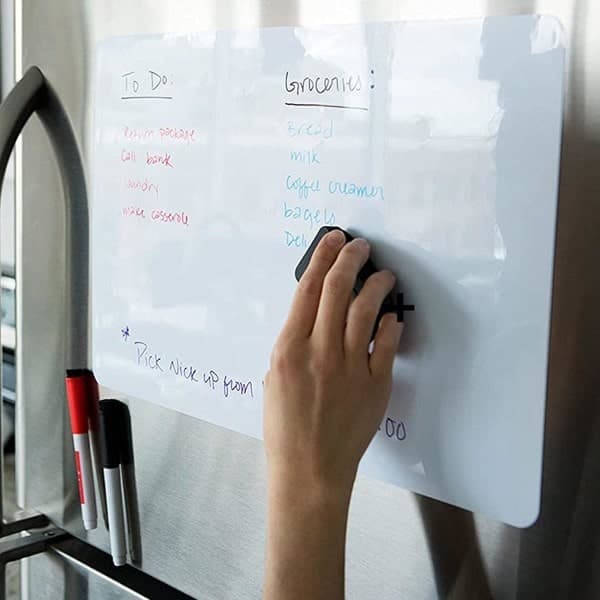 Magnetisk whiteboard med penner og whiteboard Multicolor hvit