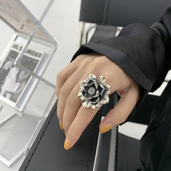 2 st överdimensionerade statementringar drottning bröllop fingerring kostym J