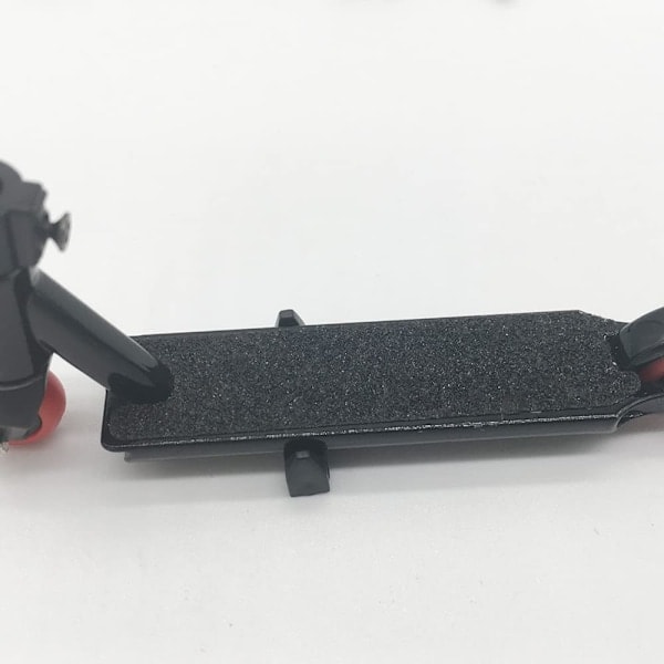 Finger Scooter med værktøj og sko Fingerboard tilbehør - 1 stk. fingerlegetøj til børn, fingerbukser grøn green