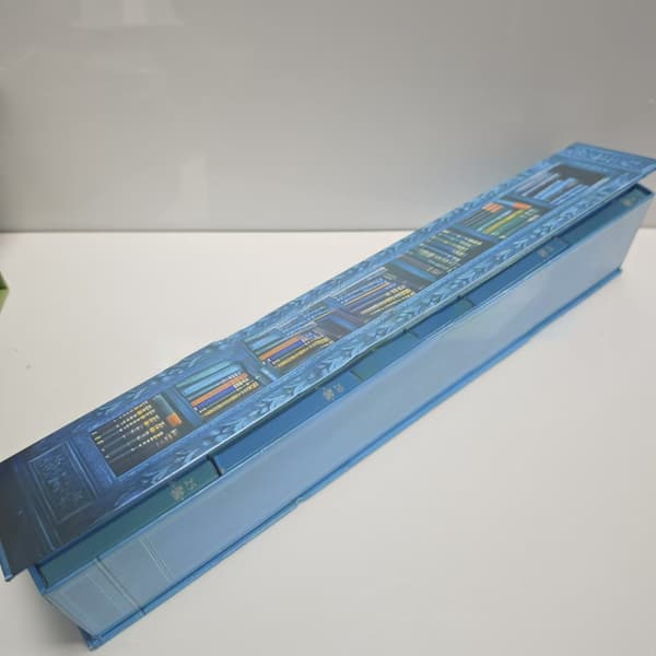 Minibogs-ornament julekalender 2026 julekalender med 24 bøger blå blå blue