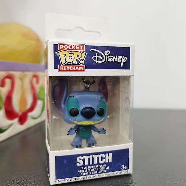 Disney 2 st/set Figurer Samlarobjekt Leksaker Stitch Och Angel Nyckelringar 4cm Stitch E Stitch E
