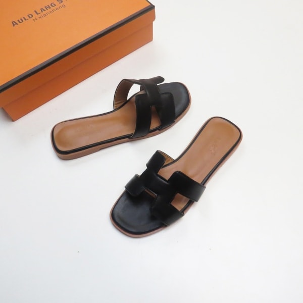 H Svart Brun Hvit Beige Gull Damesandaler Flate Komfortable Dame Slides Sandaler Mote Flate Sandaler for Kvinner Sommer svart 40 black 40