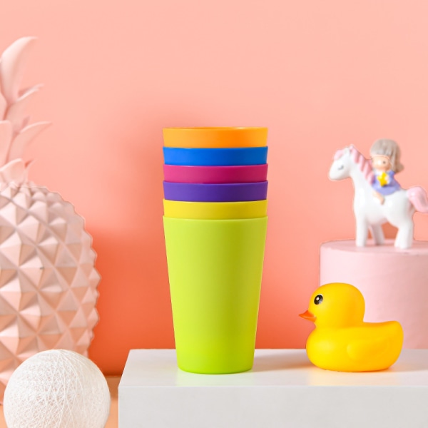 Färgglada plastmuggar drickskopp för hemmet Återanvändbar festservis och festtillbehör (24 st)