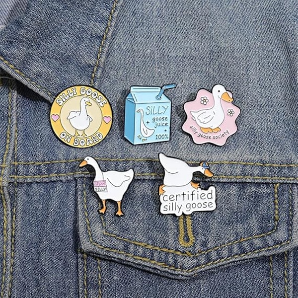 6 st Söt Gåspins med Bokstäver, Roliga Ord, Djur Emalj Pins Set, Anka Juice Box Broscher, Märken, Kläder, Ryggsäck Dekoration