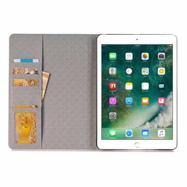 Plånboksfodral iPad 9,7" (2017/2018) - Rutmönster, 3 Färger Brun