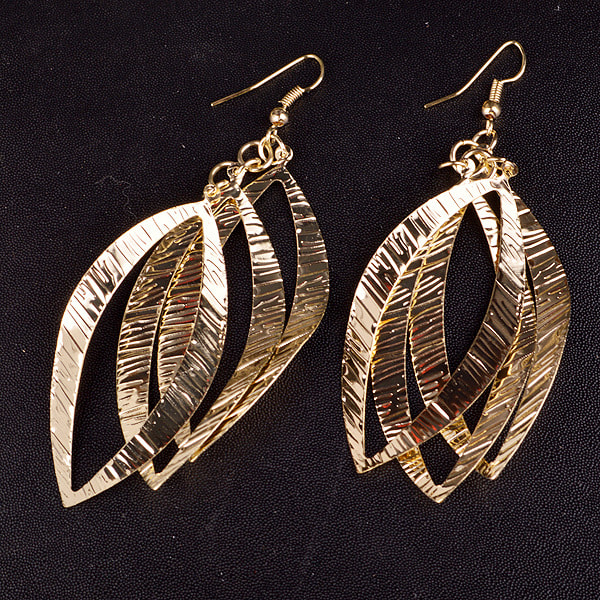 #Retro spiral droppformade örhängen i guldplätering för kvinnor bröllop örhängen#