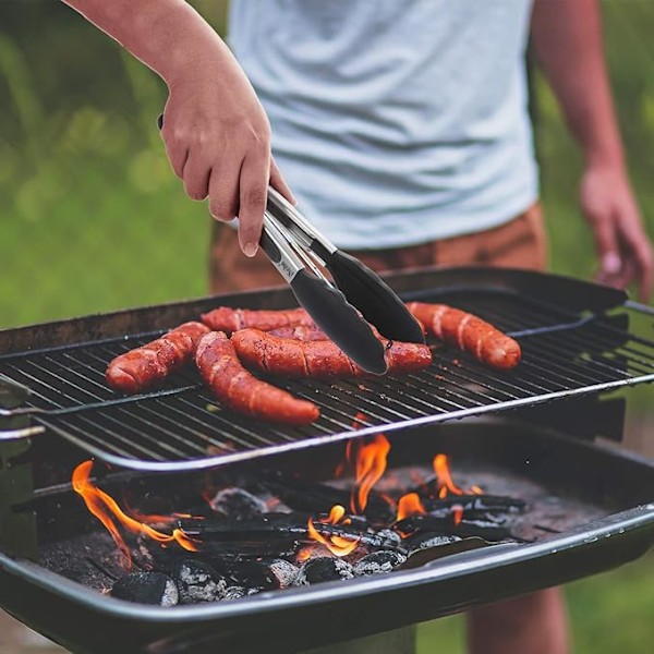 BBQ-tænger lavet af rustfrit stål og fødevaregodkendt silikone (sort
