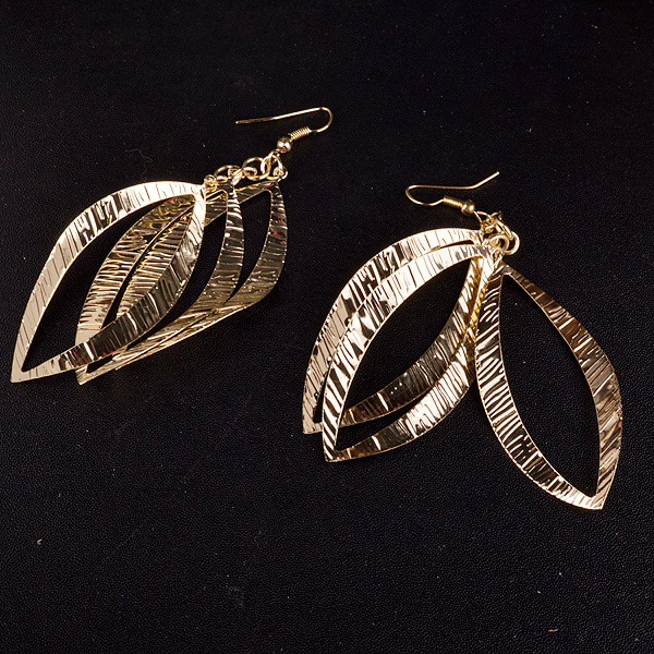#Retro spiral droppformade örhängen i guldplätering för kvinnor bröllop örhängen#