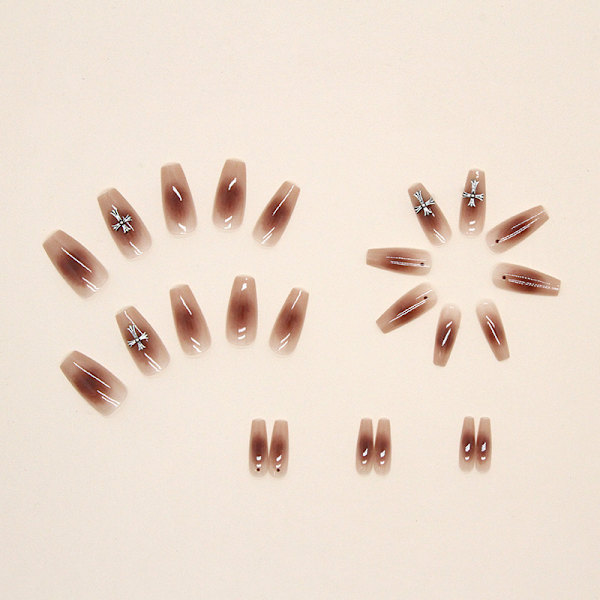 24 stk blush smudge mid-lengde manikyr ark (limtype), Pret