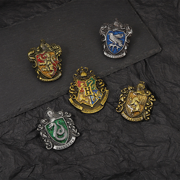 #Harry Potter Hogwarts Alloy Broche Pin Memorial Fans Gave (3)#