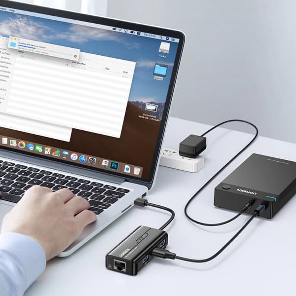 UGREEN NETVÆRKSDAPTER USB-A / RJ45 1000 MBPS HUB 3X USB 3.0 SORT