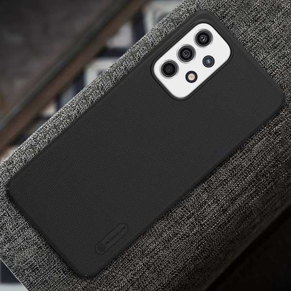 Nillkin Super Frosted Shield forsterket deksel + stativ for Samsung Galaxy A33 5G hvit