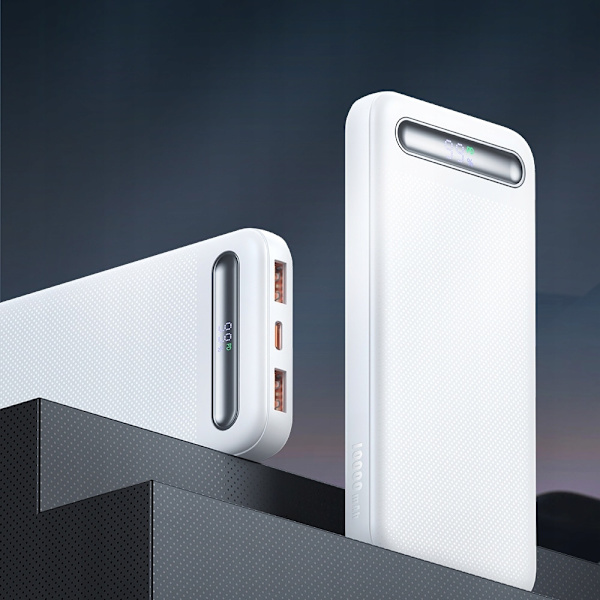 MCDODO POWERBANK 10000MAH MED 3X DISPLAY USB-C 22,5W + USB-C-KABEL