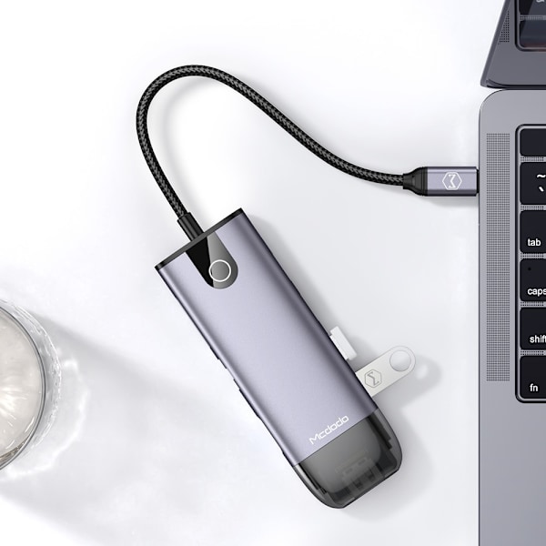 MCDODO ADAPTER HUB USB-C HDMI USB SD GIGABIT RJ45 TILL MACBOOK M