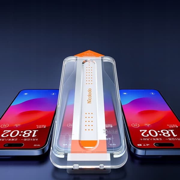 MCDODO EZ PASTE HEARTS GLAS STARKT GLAS IPHONE 15-DEKSEL