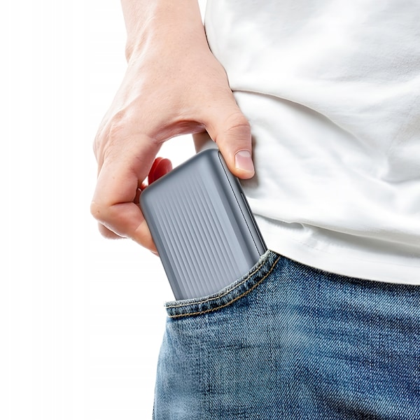 MCDODO POWERBANK 10000MAH MED DISPLAY 2X USB USB-C 33W + USB-C PD-KABEL