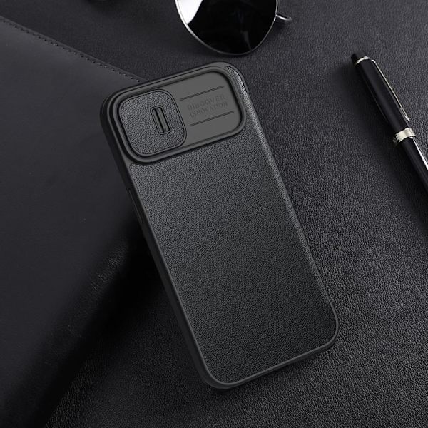 Nillkin Qin Cloth Pro Case Case for iPhone 14 Plus kamerabeskyttelsesveske.