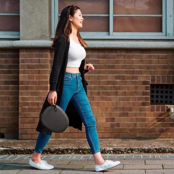 SPIGEN KLASDEN POUCH APPLE AIRPODS MAX KULGRÅ