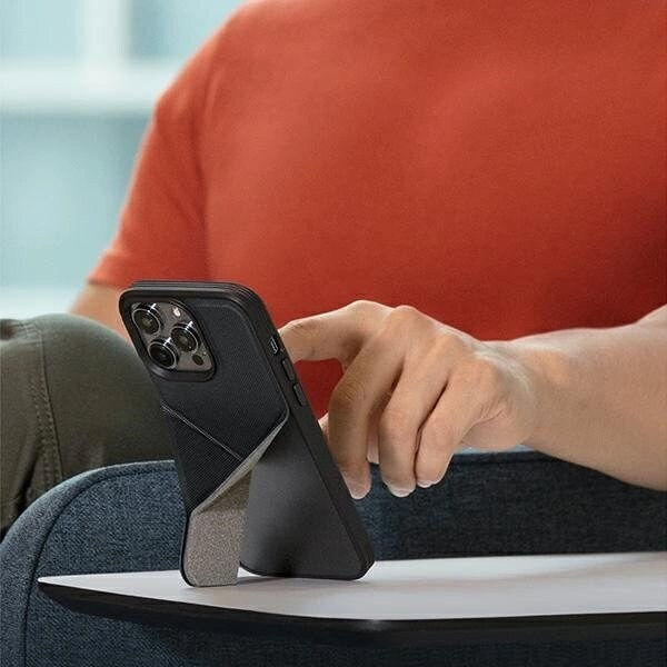 Uniq Transforma skal till iPhone 14 Pro Max Magclick Charging - svart
