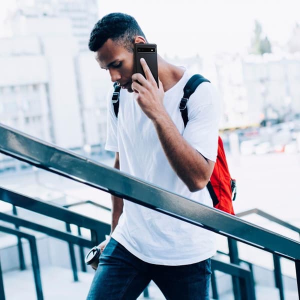 Spigen Rugged Armor-telefondeksel til Google Pixel 6A Black