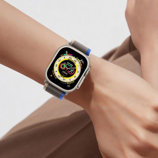 TECH-PROTECT NYLON APPLE WATCH 4 / 5 / 6 / 7 / 8 / 9 / SE / ULTRA 1 / 2 (42 / 44 / 45 / 49 MM) SORT/ORANGE