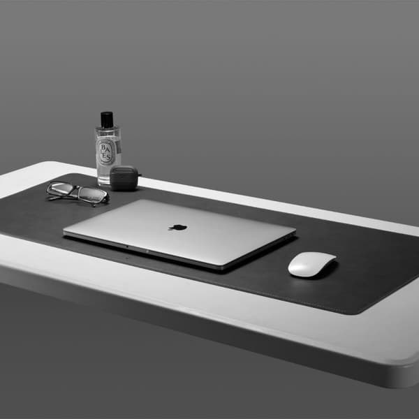 SPIGEN LD302 BORD BORD SORT