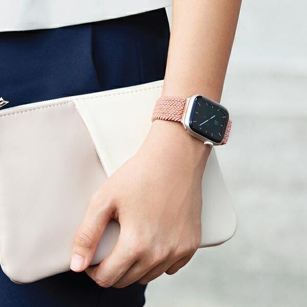 UNIQ Aspen Apple Watch Band 44/42/45 mm Series 4/5/6/7/8/SE/SE2 Flettet Rosa/Grapefrukt Rosa