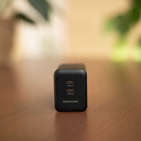 Rymdfall Usb Laddare 45W Piston För Telefon Typ C Sc006B Svart