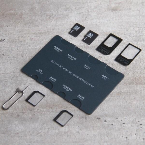 Uniq Sim Adapter Traveler Kit 7-i-1 SIM-kortorganisator