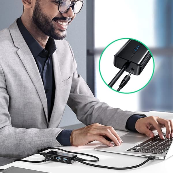 UGREEN NETVÆRKSDAPTER USB-A / RJ45 1000 MBPS HUB 3X USB 3.0 SORT