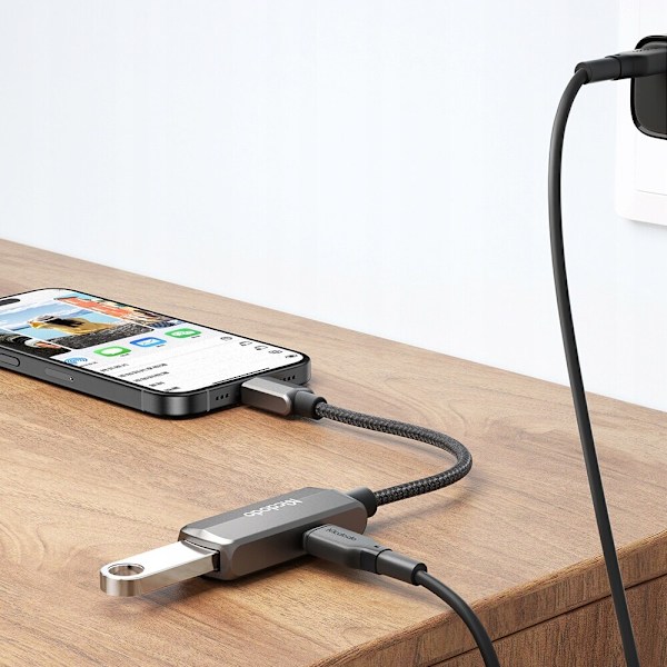 MCDODO USB-C TIL USB OTG ADAPTER USB-A ADAPTER KABELHOLDER