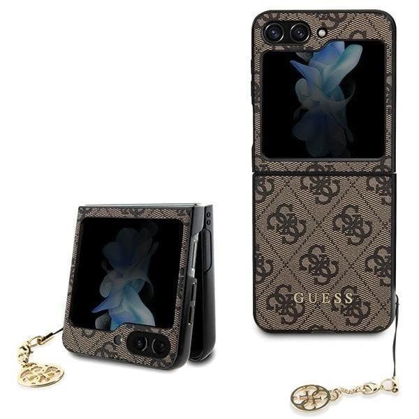 Guess 4G Charms Collection-deksel til Samsung Galaxy Z Flip 5 - brun