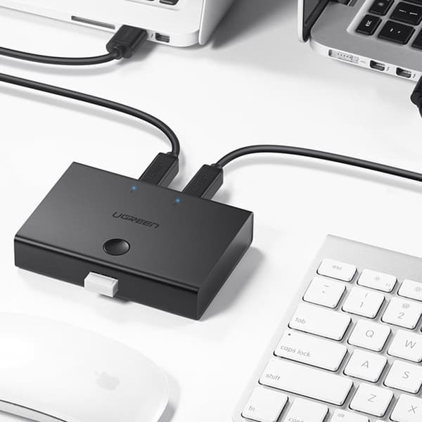Ugrønn bryterbryter 2xUSB-B - USB-A svart (30345)
