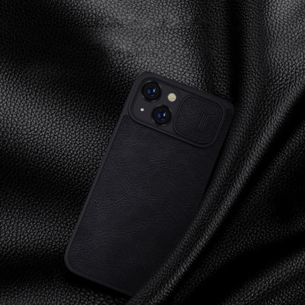 NILLKIN CASE CAMERA COVER TIL IPHONE 14+ SORT