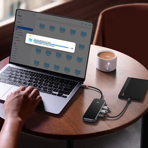 BASEUS MULTIFUNKTIONEL LAPTOP HUB 4-PORTS 1XUSB-C 3XUSB3.0 MØRKEGRÅ