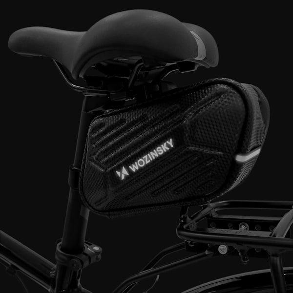 Wozinsky sykkelseteveske vanntett 1,5 l svart (WBB27BK)