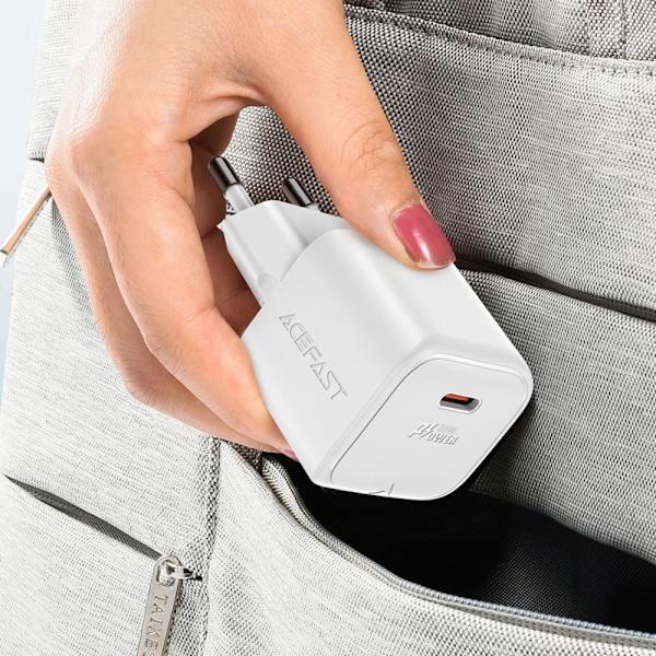 Acefast A73 Mini PD 20W GaN vegglader + USB-C kabel - hvit