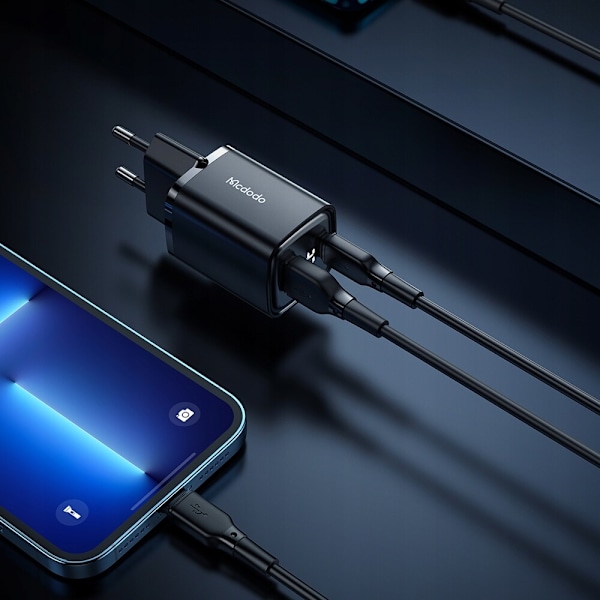 USB/USB-C laster, Nano, med skjerm, Gan 33W Pd, Mcdodo