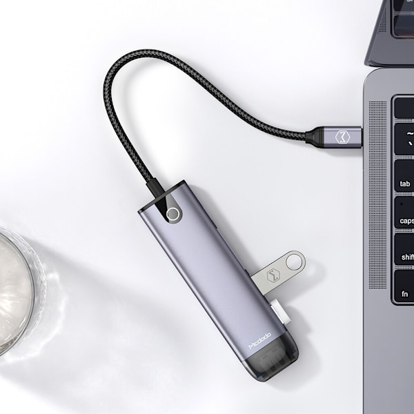 Laptop HUB Mcdodo 6in1 USB-C RJ-45 VGA HDMI 4K för Macbook HU-7740
