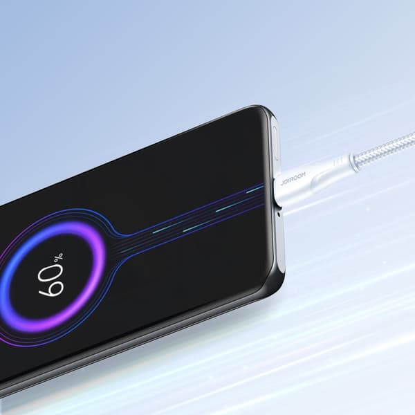 Joyroom USB - micro USB 2.4A Surpass Series-kabel for hurtiglading og dataoverføring 1,2 m hvit (S-UM018A11)