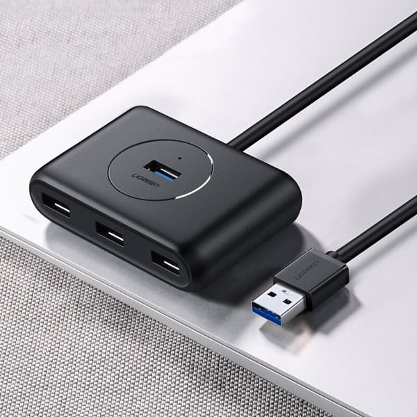 UGREEN SPLITTER HUB 4X USB 3.2 GEN 1 KABELLEDNING 0,5 M SORT