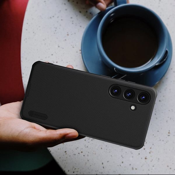 Nillkin Super Frosted Shield Pro Armor-deksel til Samsung Galaxy S24+ - Blå