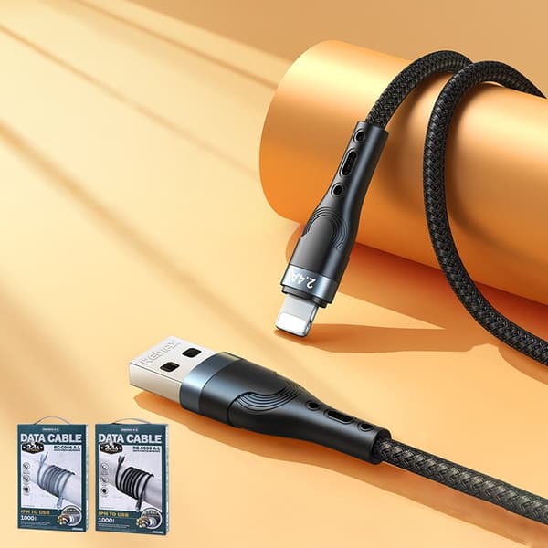 Remax USB - Lightning-kabel for lading og dataoverføring 2,4A 1m sølv (RC-C006)