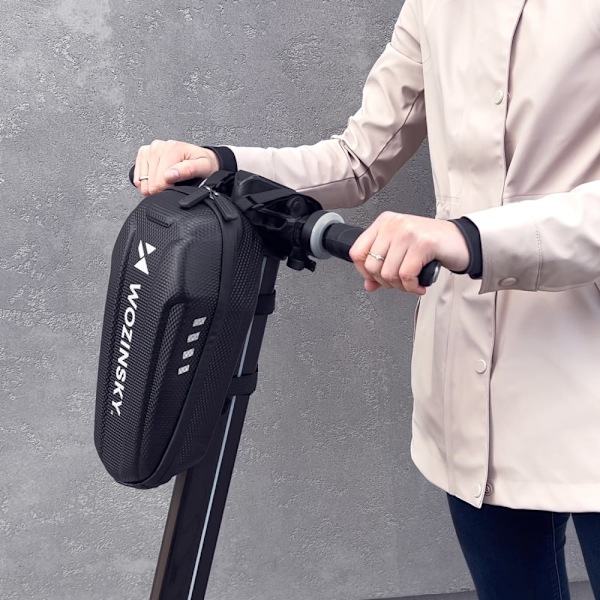 WOZINSKY VANDTÆT STYRTASKE? SCOOTERE SCOOTER TASKE? 3 L SORT (WSB4BK)